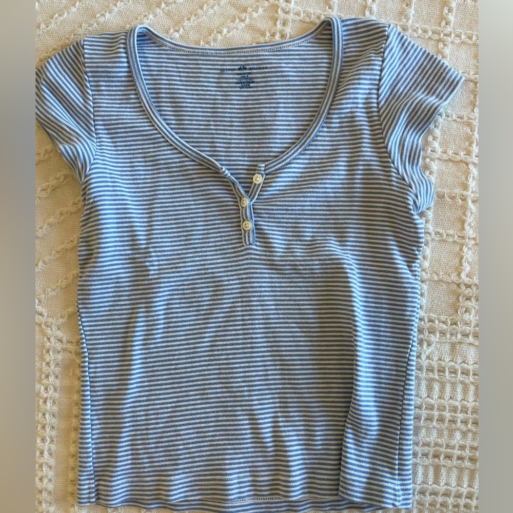 Brandy Melville stripped tee shirt